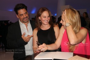 Fotografía con Causa Naamat y Genoveva Casanova (135)