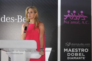 Fotografía con Causa Naamat y Genoveva Casanova (85)