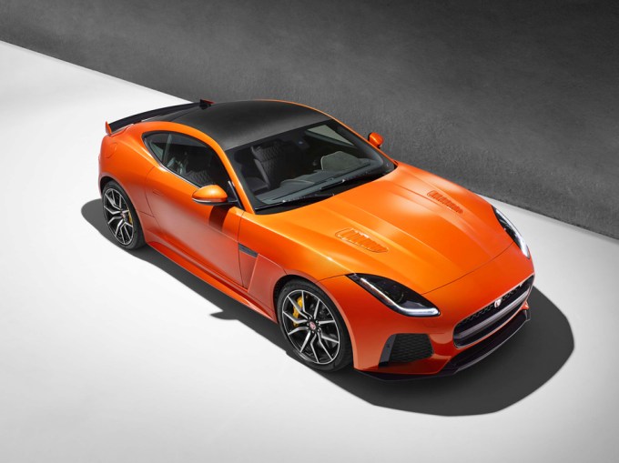 JAGUAR_F-TYPE_SVR_39_COUPE_Studio