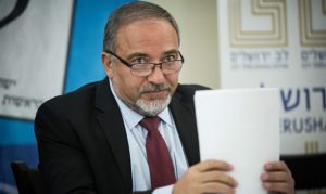 Liberman presenta plan para derrotar al terrorismo árabe
