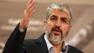 El líder de Hamas, Khaled Meshaal habla en Doha, Qatar, 28 de agosto de 2014 (AP / Osama Faisal)