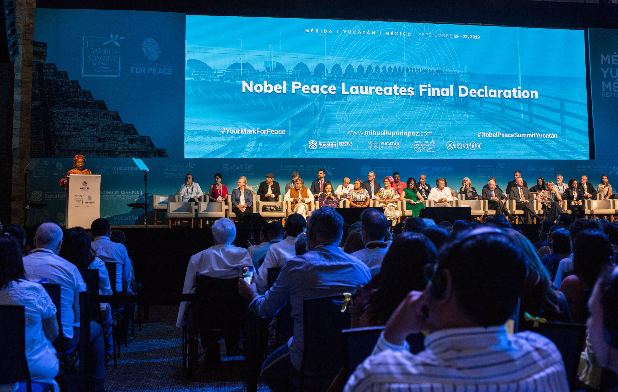 XIX Cumbre Mundial de Premios Nobel por la Paz en Monterrey