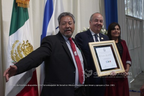 Paaz da Emotiva despedida a Zvi Tal embajador de Israel en México Pastores que Aman y apoyan a Zion  (90)