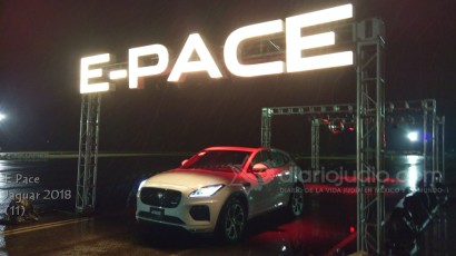 E Pace Jaguar 2018 (11)