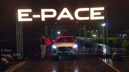 E Pace Jaguar 2018 (6)
